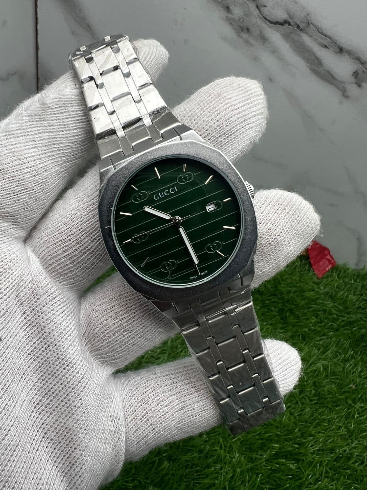 Gucci G-Timeless Grip